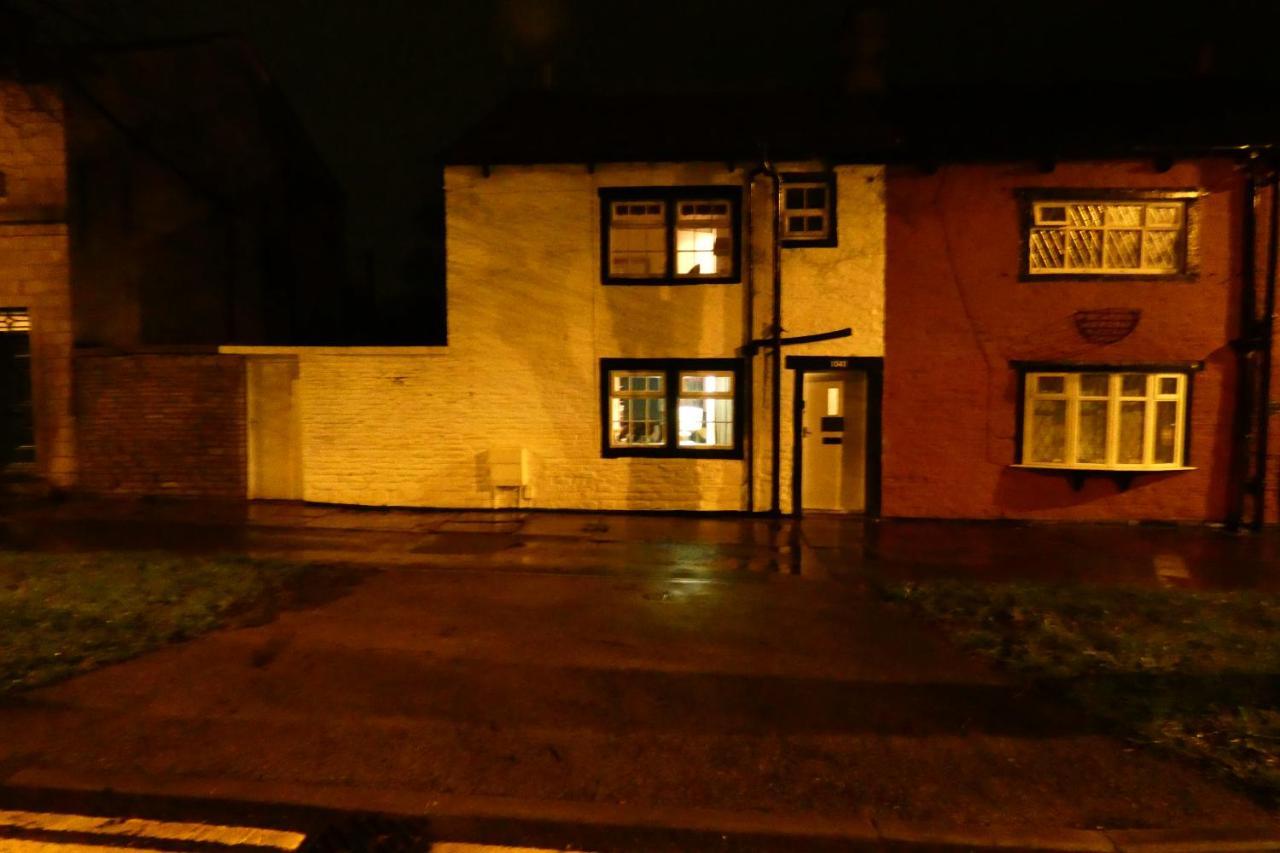 Redfearn Cottage Apperley Bridge Exterior photo